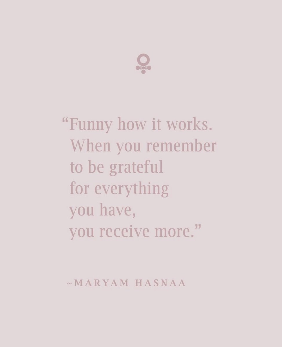 saulelabel's tweet photo. Think of 3 things you're grateful for. Go ahead. 💗
#Gratitude #NewYear #Choice #Action #GetItDone #Connect #Inspiration #WordsOfWisdom #MaryamHasnaa #Listen #Motivation #SlowFashion #LiveSustainably #ShopSmall #SmallBusiness #GoGreen #Quotes #WordsToLiveBy #Style  #FashionLover https://t.co/Yp3fpOf9Rq