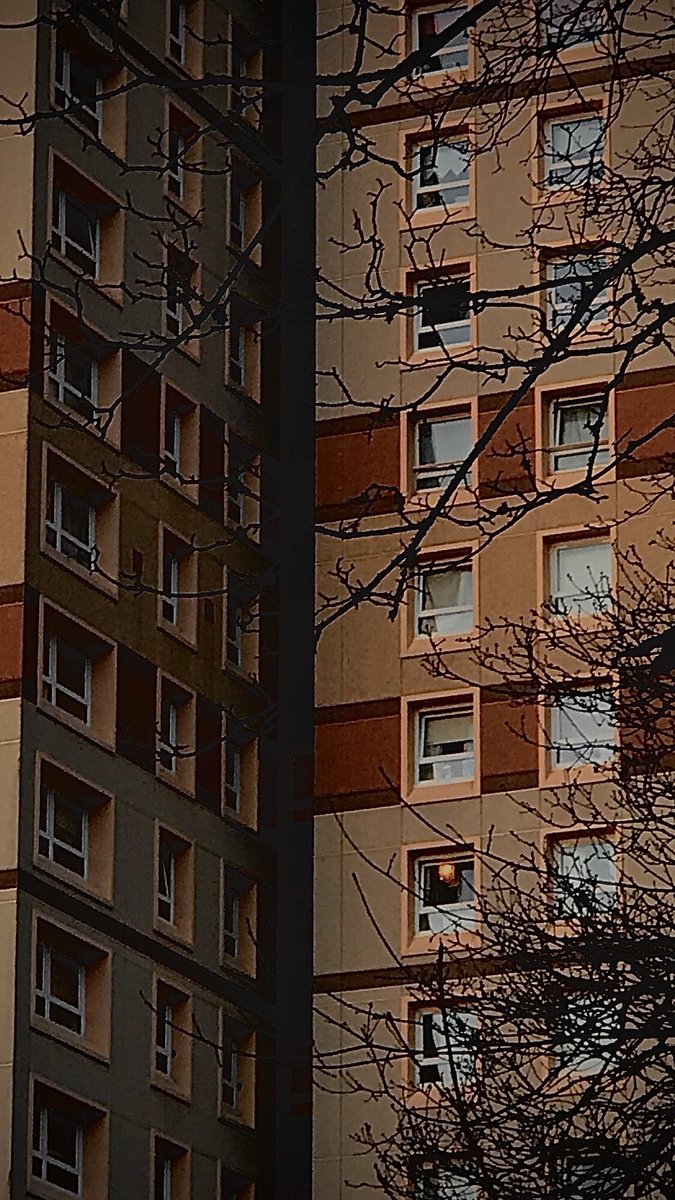 Light at the window #towerblock #towerblocks #motherwell #motherwelltowerblocks #windows #northlanarkshire #howwelive #scottishhomes #scottishtowerblocks #Scotland #urbanatchitecture