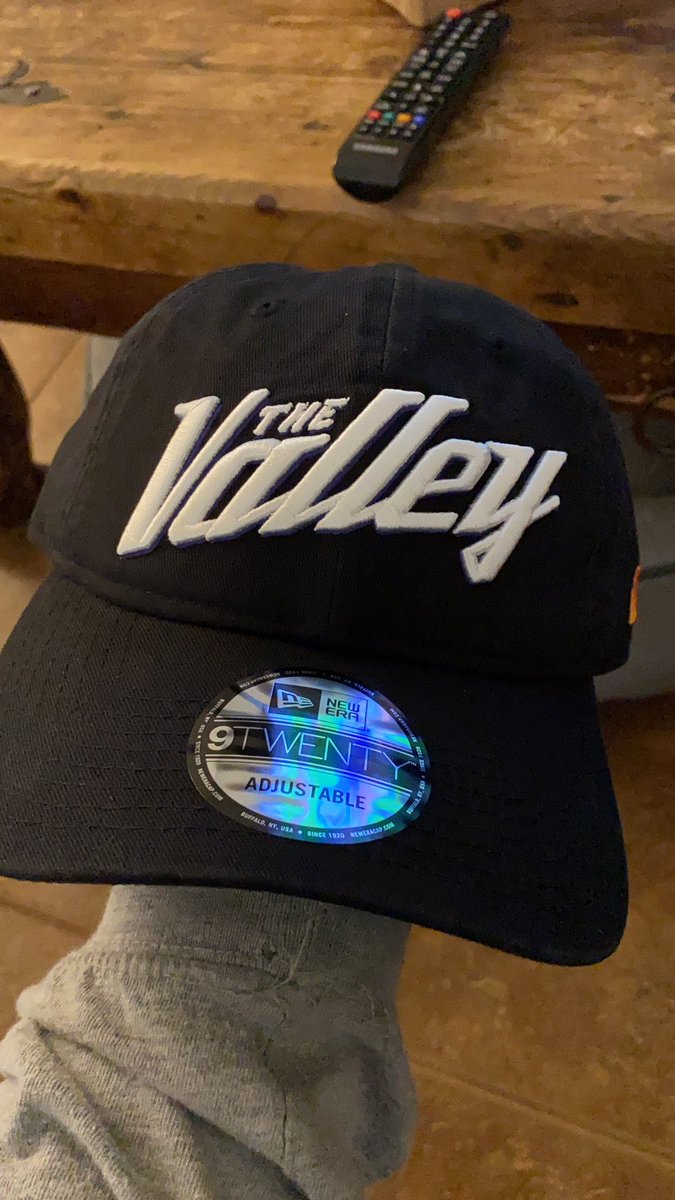 roxy86phx's tweet image. Early birthday present for myself @Suns