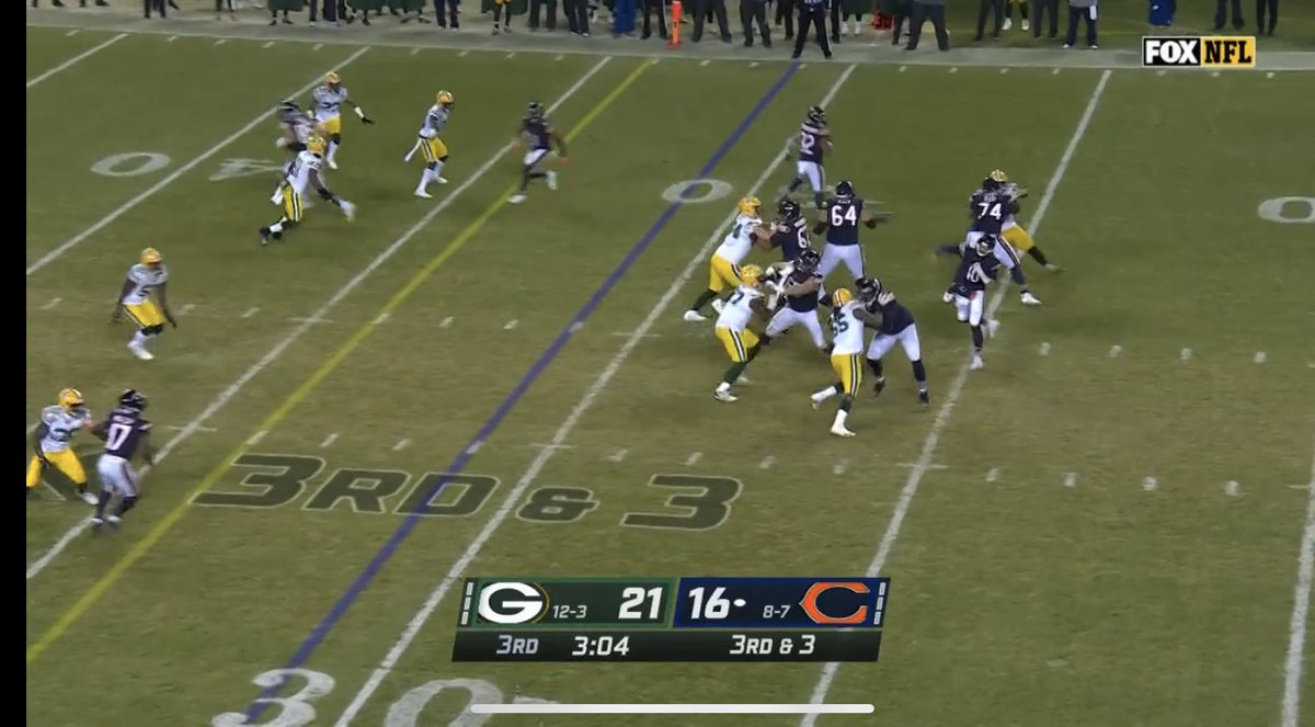 Next drive, two more hitches bc it’s all we are running. Both complete, the 2nd on a third down to Arob of screen. And Mitch is just having an awful game completing every single pass he’s asked to make on time and for firsts. Bears had more yds, 1sts, and TOP (by 11 min) than GB