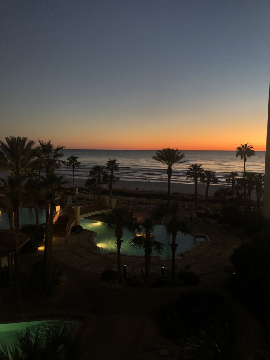 Sean_Hyman's tweet photo. Another night in paradise. #panamacitybeach #pcb #shoresofpanama https://t.co/r9mmLIZygR