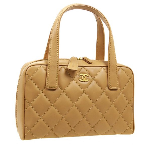 acm_fashion's tweet image. So good I had to share! Check out all the items I&apos;m loving on @Poshmarkapp #poshmark #fashion #style #shopmycloset #chanel #talbots: posh.mk/hagbAGH2Kcb