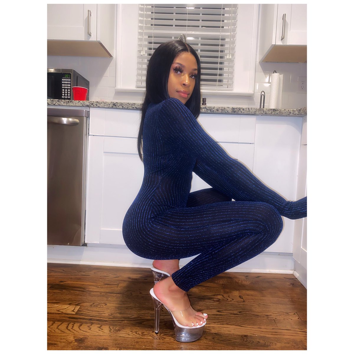K4PREZY's tweet photo. Been laying low key , still stepping on necks .... but I missed y’all on here. https://t.co/EM9t3i25Ng