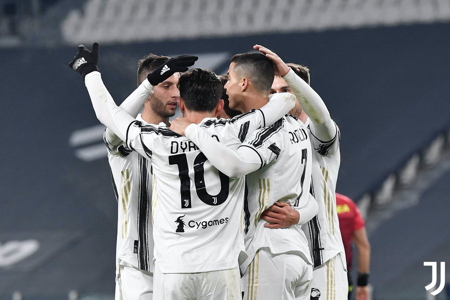 Juventus Celebrating against Udinese