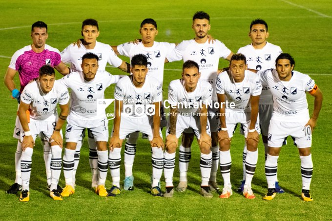 Eq2KKd7W8AEPCEo?format=jpg&name=small