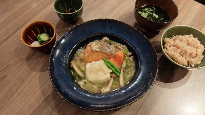 御茶ノ水でランチにおすすめ10店 女子ひとりでも入りやすいお店は 小さな一歩