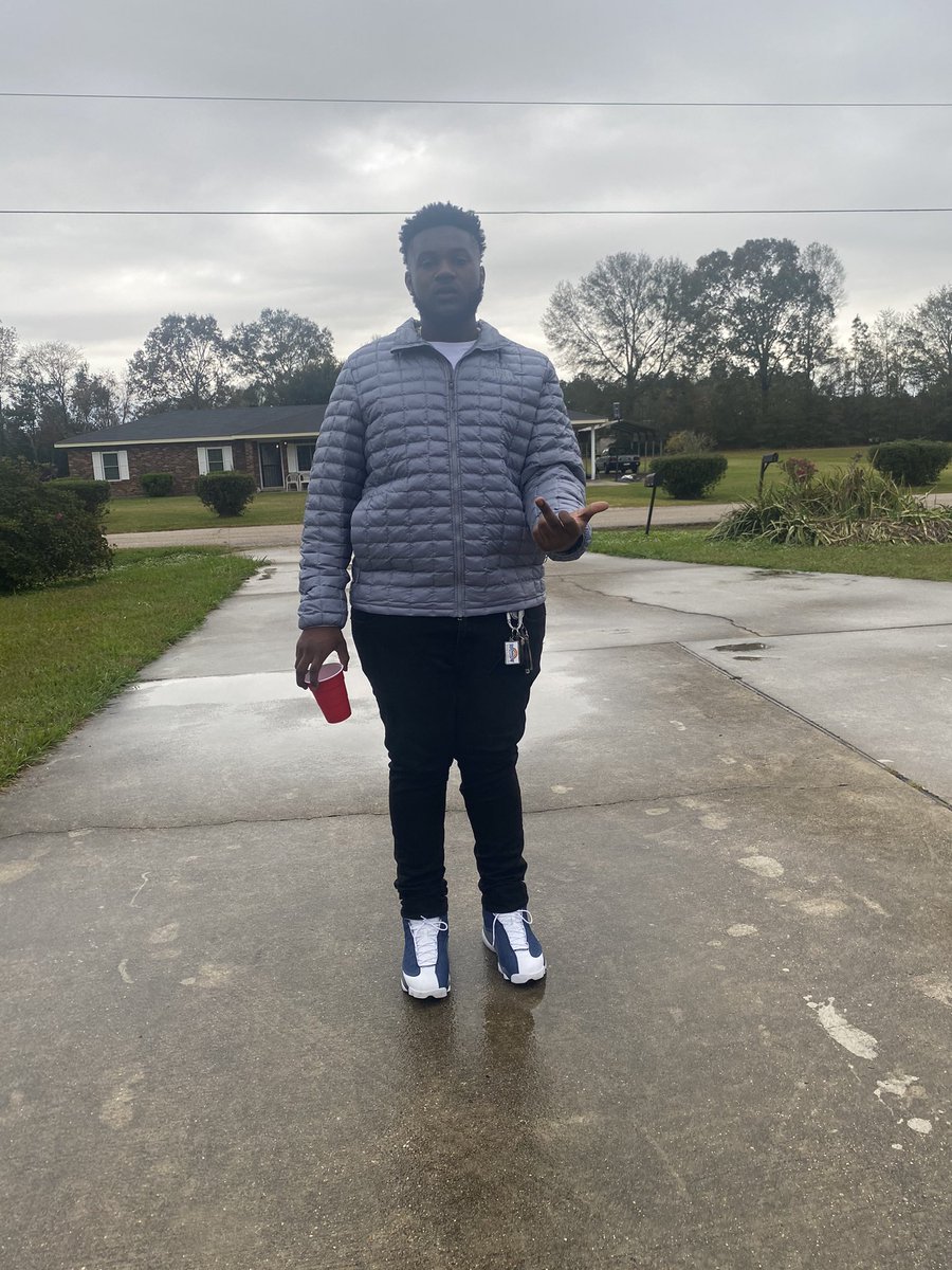 plies13_'s tweet photo. real niggas never run they mouth, i’m in that category 🖤🥀 https://t.co/xsmtL3BWRI