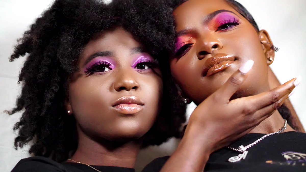 BnsCollection's tweet image. #BNSBABE Shop our high-pigmented, cruelty-free eyeshadow palettes, lipglosses and authentic luxury 3D mink lashes while they’re on sale!!
bnscollection.myshopify.com
#cosmetics #beauty #melaninpoppin #smallbusinessowner #mua