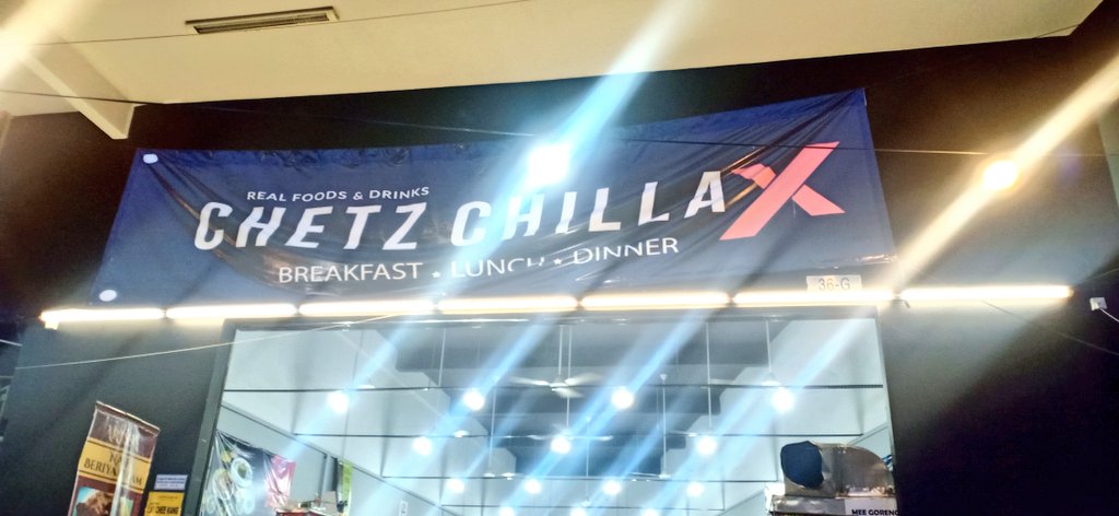 kuchuluhaiqal's tweet photo. Hi warga Cyberjaya smlm try Banana Cheese Bisscoff kat Chetz Chillax area domain tu best dia org baru buka one of the kiosk kat situ.

Let's aah try sedaaap weiih
@Twt_Cyberjaya https://t.co/5gkgISVifA