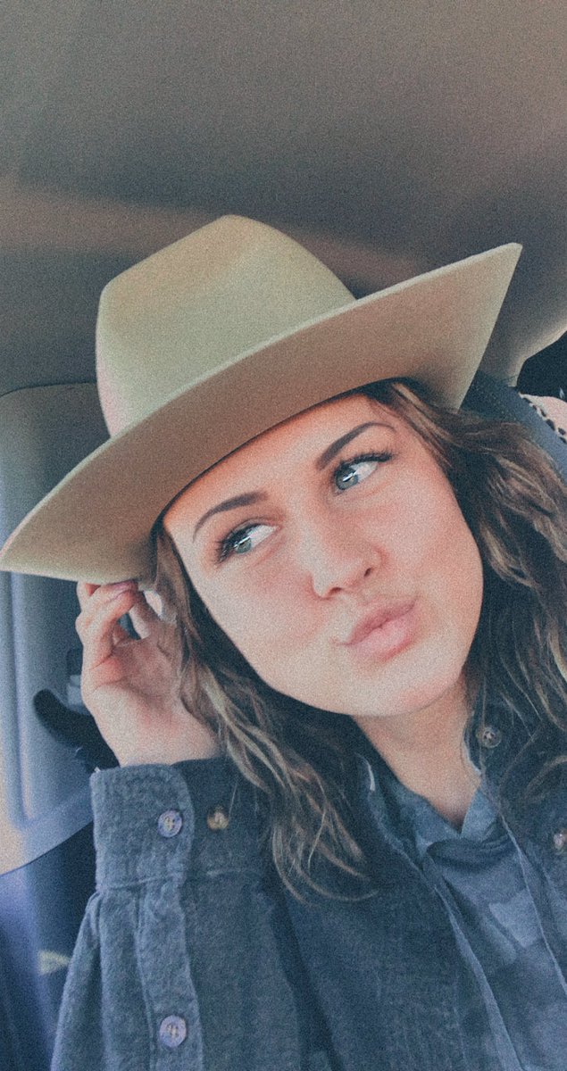 ErinCarter17's tweet photo. found these cute lil hats that used to be my grandpas🤍 they’re mine now🤠 yeeee hawwww https://t.co/NVnIzFGUOr