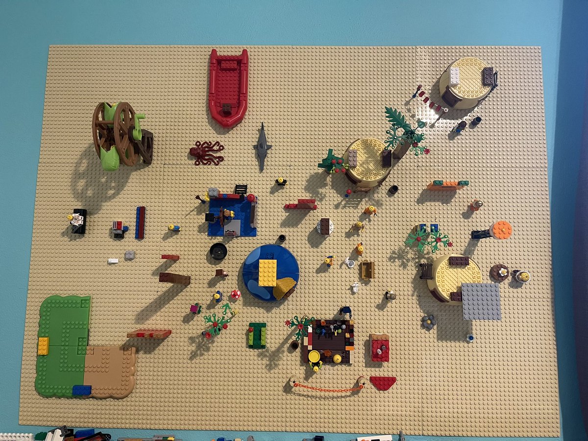 jmwilsonHTSD's tweet image. Decided to build my son a lego wall. We then built a village. 1st pic is from far away and then I took some close ups. I love the whole stem process of planning, building and reflecting. #stemactivity #legowall #funwithlegos