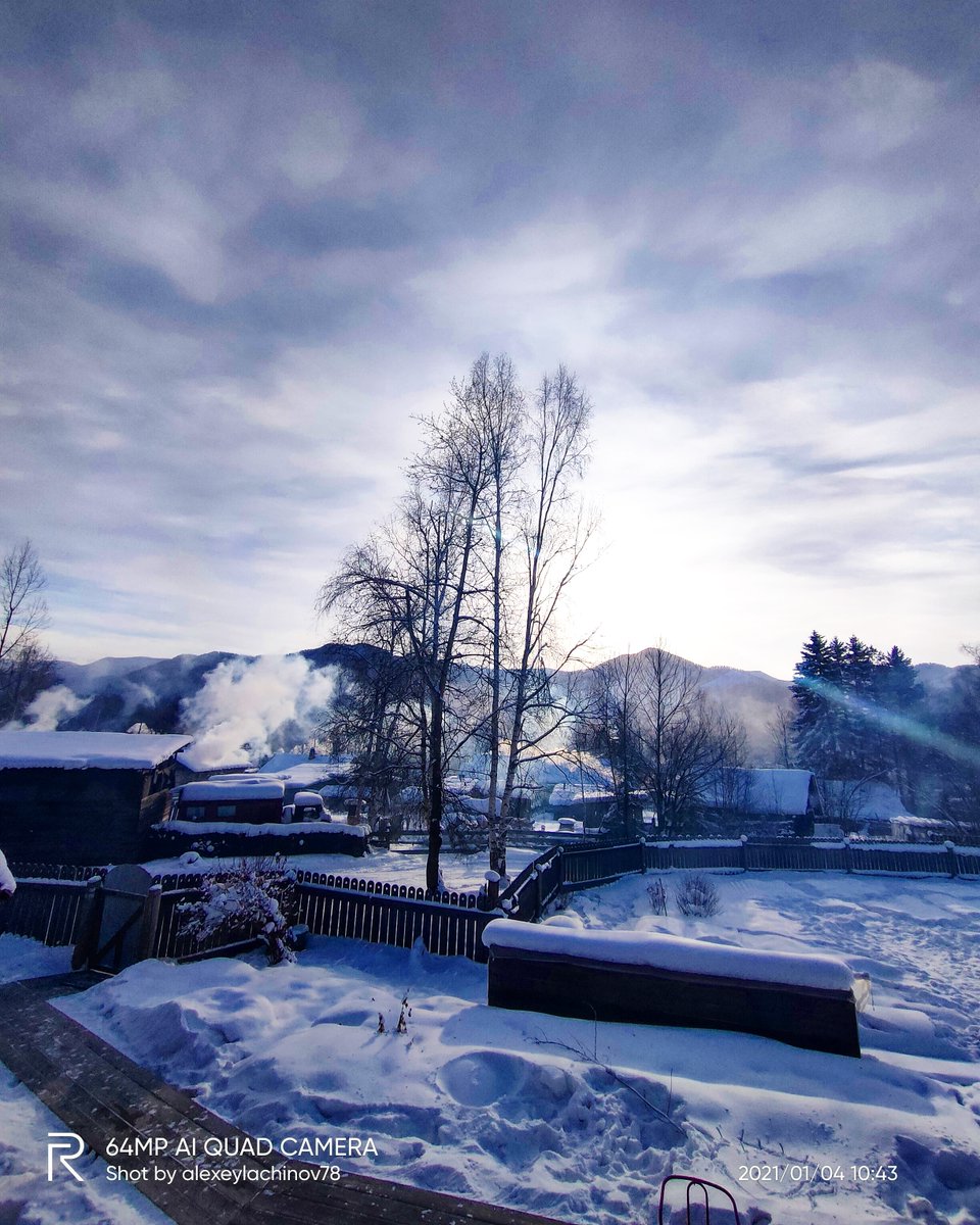 alachin78's tweet image. Зимний Экимчан
#роднойпоселок
#мойдом
#экимчан