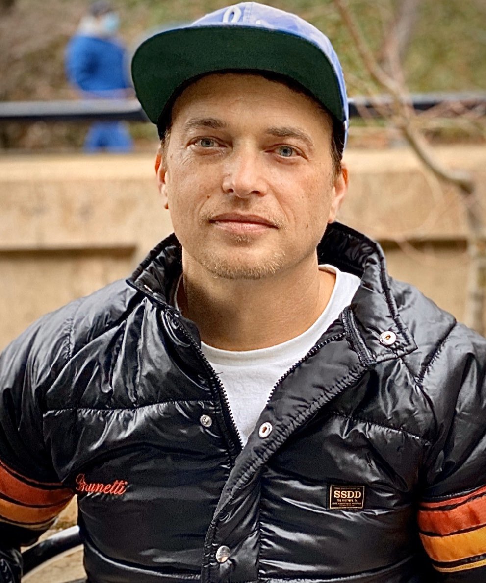 techvector's tweet image. 2021. Same shit, different day.
©Techvector// #notdeadyet #fuct