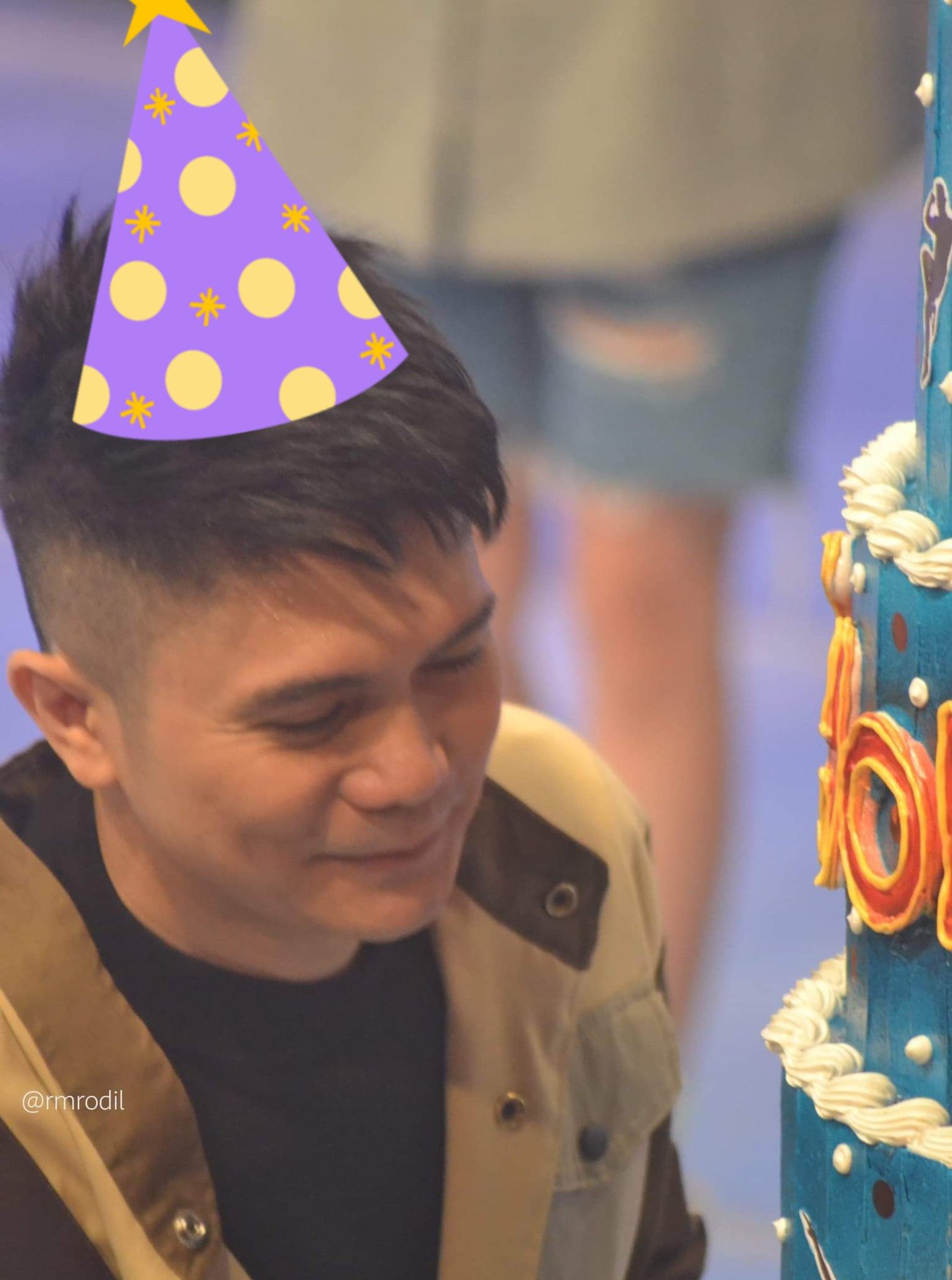 Happy birthday have an amazing day!!   TODAY IS VHONG NAVARRO DAY 