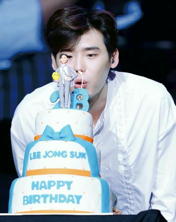 Jongsuk Sept. 14, 1989 VirgoHaein Apr. 1, 1988 Aries