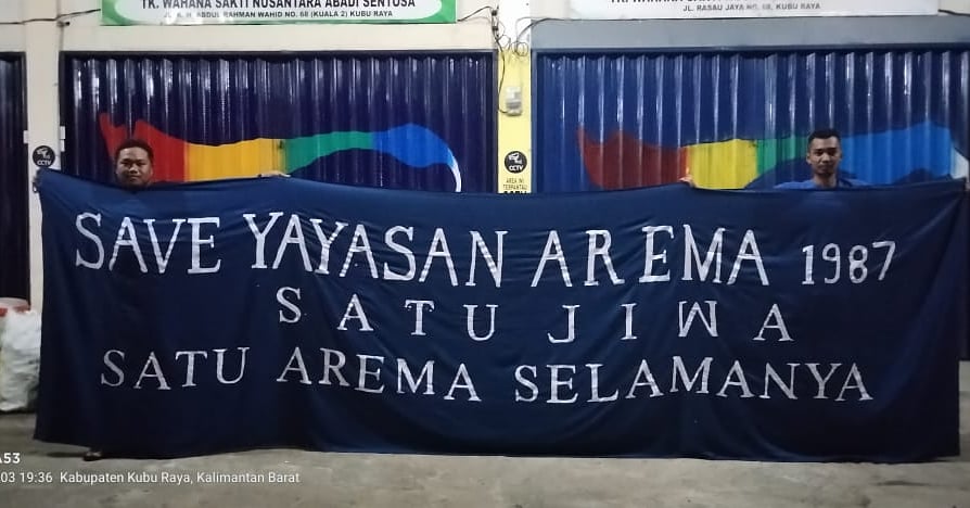 PONTIANAK 🔥🔥🔥

SATU JIWA SATU AREMA SELAMANYA 🔥🔥🔥