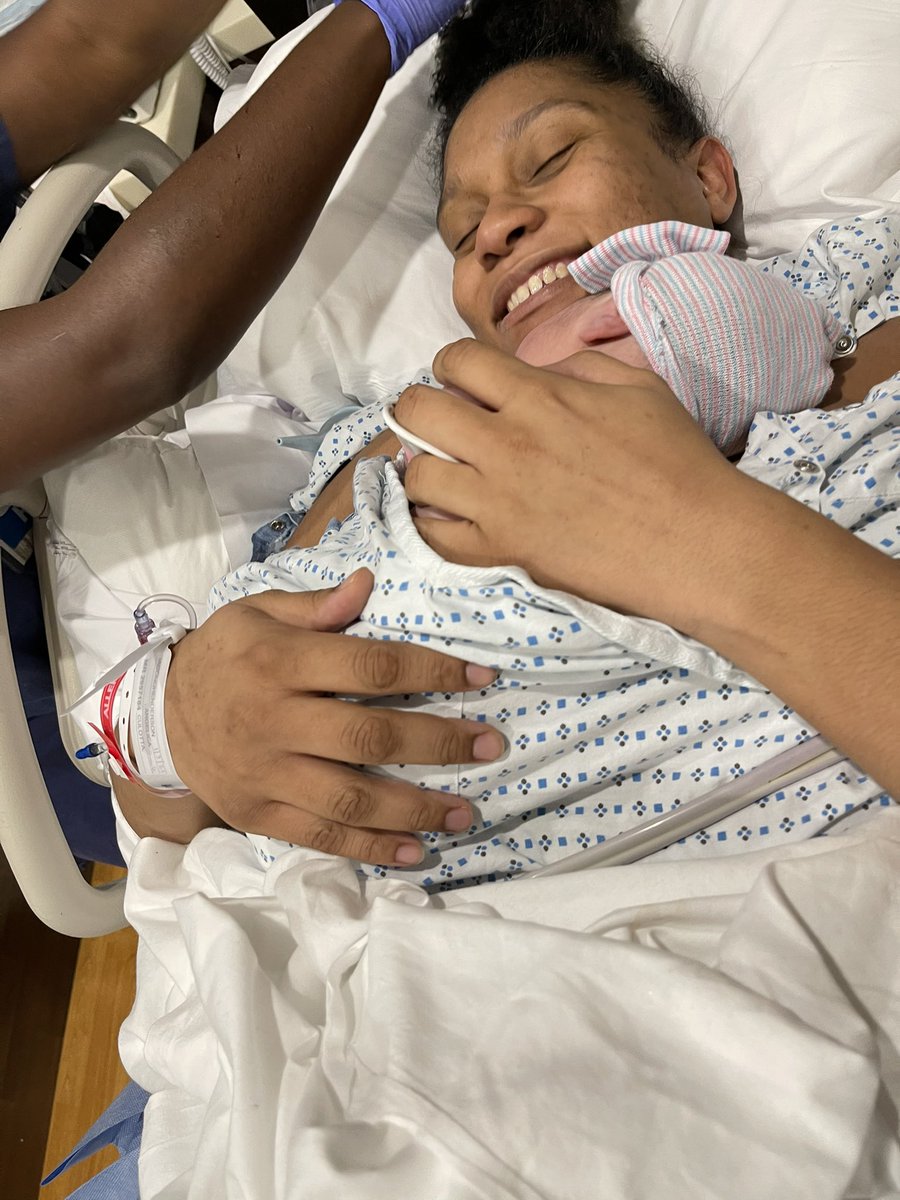 _khalossal_'s tweet photo. I really have a beautiful, healthy daughter. God is great &amp; @iNeeduhUsername did amazing. I love you💜 1.3.21 &amp; oh happy anniversary 😭 https://t.co/CvjNQrwtCg