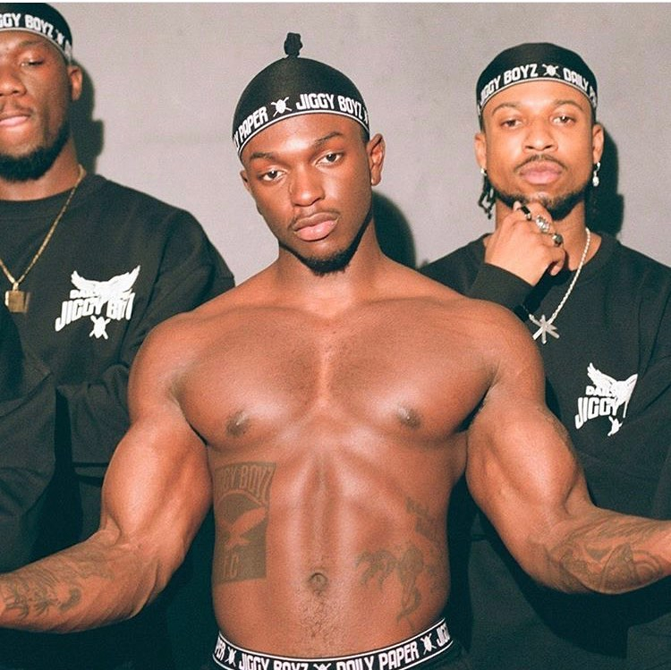 The Jiggy Boys Fc 🥵✨
—
@kidakudzgram
—
#takeafrica #jiggyboys #kidakudz #fc #fashion #drip #trends #explore #explorepage #exploremore #viral