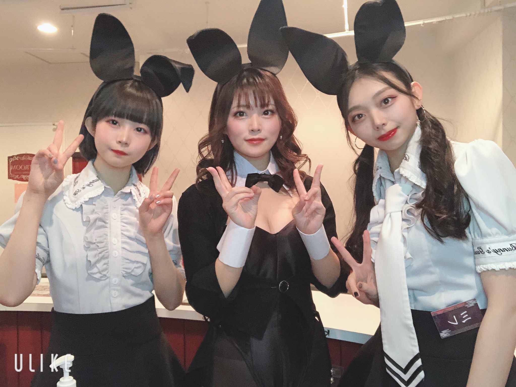 Bunny S Guild バニーズギルド Bunnysguild ごきげんバニー 本日の見習いディーラー てんか ゆず ミレ あすか プレイヤー様のご来店をお待ちしております 秋葉原 バニーガール コンカフェ T Co 2exwcl0sgz Twitter