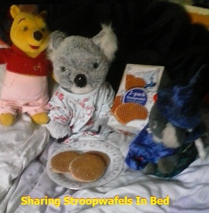 ⚫️Greetings <a href="/StroopwafelW/">Stroopwafel World</a>  Happy Monday