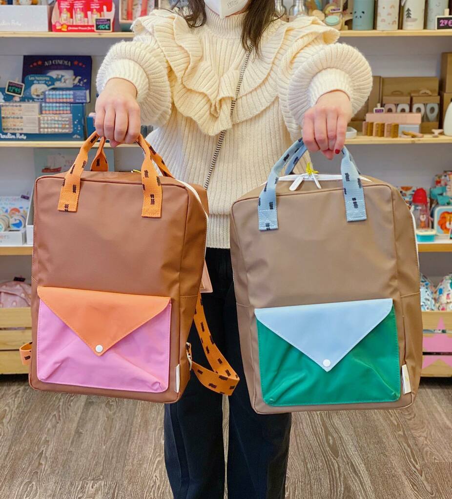 ¡Nuestras mochilas 🎒 están siendo el ✨REGALAZO✨ de Reyes 👑👑👑! ¡Gracias por todas vuestras visitas en la tienda de #Gijón! 🥰🤗🎁
⠀⠀⠀⠀⠀⠀⠀⠀⠀
Tienda Online 🛍jomamikids.com🛍

✅Shop Online: Envíos gratis en compras superiores a 60… instagr.am/p/CJnXOG9J6OP/