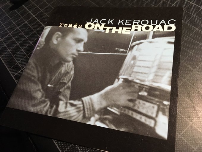 バロウズのtwitterイラスト検索結果 古い順