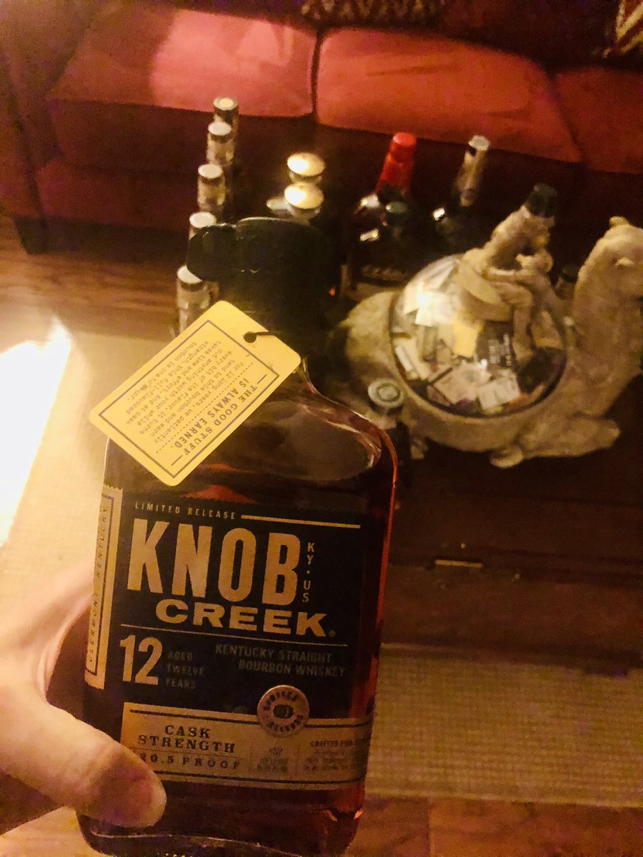 Rob_BABO's tweet photo. @AtrainZorio A couple... l’ve liked the ones I’ve had. I thinking about ordering a few online. Also really liking the latest KC 12 Cask Strength that came out about a month ago picked up a few. https://t.co/djo23Vcu8b