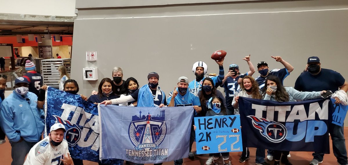 PLAYOFF BOUND! It was great to spend it with the <a href="/CaliTitansFans/">California Titans Fans</a> and <a href="/TTFIH1/">TTFIH</a> groups! <a href="/Titans/">Tennessee Titans</a> <a href="/DerickJRoberson/">Derick roberson</a> <a href="/jwyattsports/">Jim Wyatt</a> #NeverSatisfied