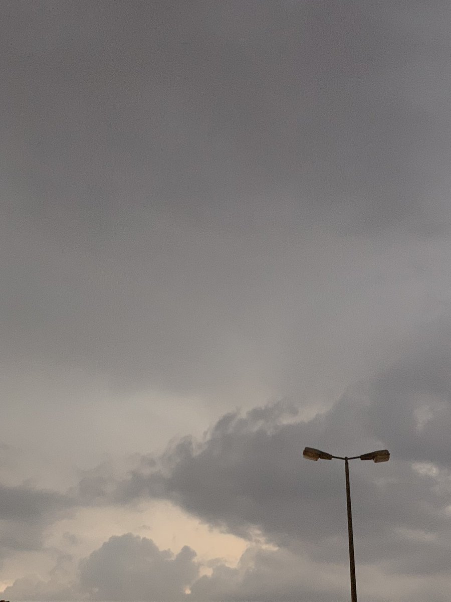 - G o o d m o r n i g 🌥 .