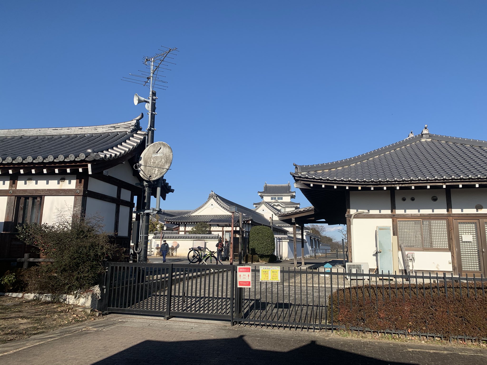 Tokiro 今年初ライド 関宿城近辺はあまり食事するところがないが 久しぶりに近くの道の駅ごかへ行ったが案外食べものが豊富にあった 関宿 江戸川cr 道の駅ごか T Co Apvmv8udnz Twitter