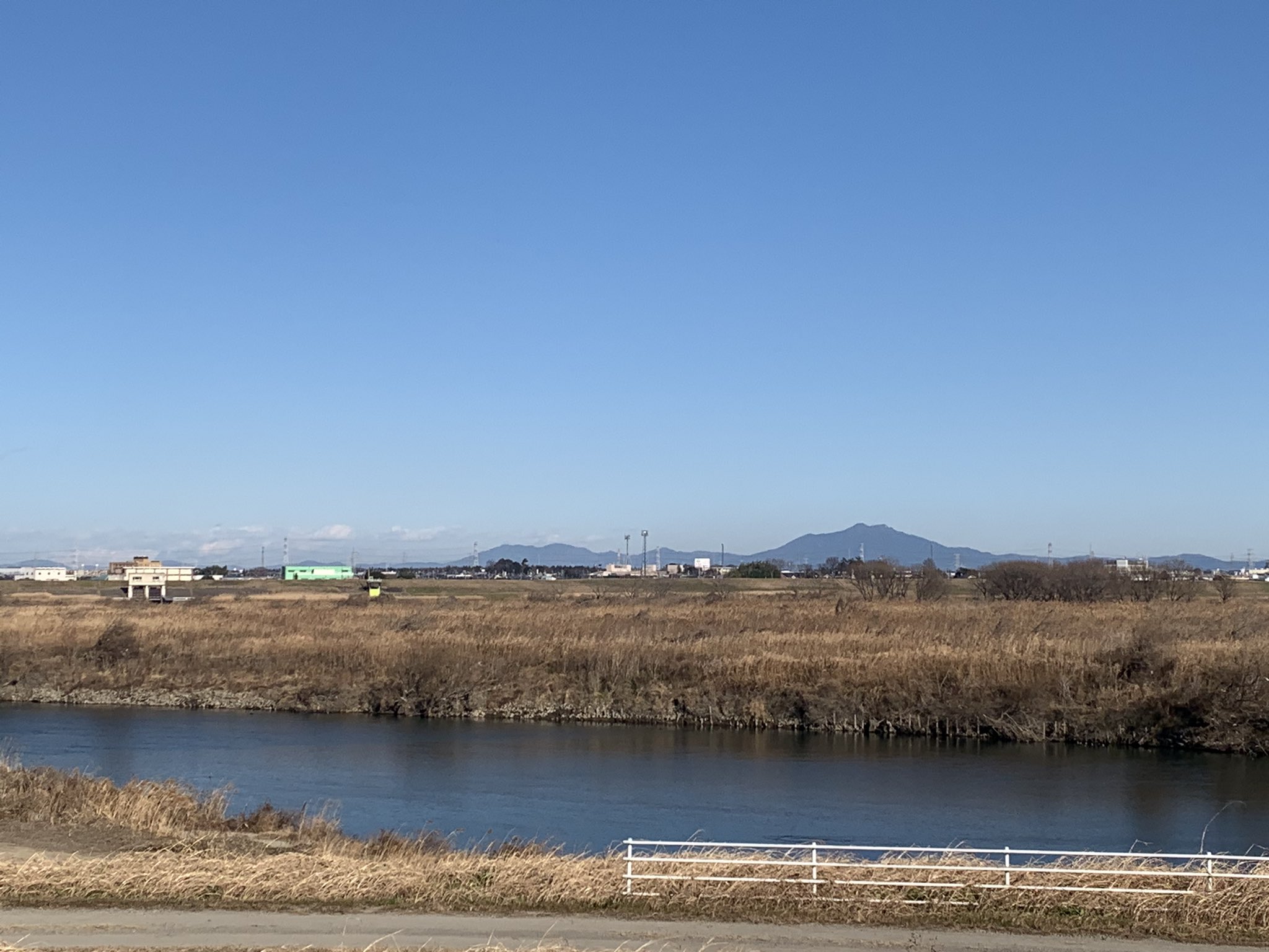 Tokiro 今年初ライド 関宿城近辺はあまり食事するところがないが 久しぶりに近くの道の駅ごかへ行ったが案外食べものが豊富にあった 関宿 江戸川cr 道の駅ごか T Co Apvmv8udnz Twitter