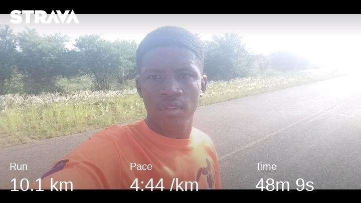 Kgalalelo295's tweet image. My first contribution in 2021
#ConsistentRunner
#Loverunning
#FetchYourBody2021 
#RunningWithTumiSole 
#295Runcrew 
#WeRunPotch 
After 7 days of rest. Happy new year bo Mgijim ❤