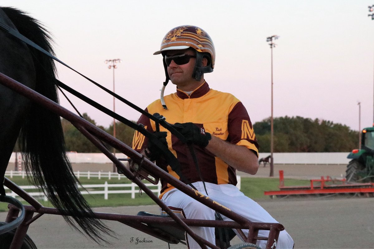 hoosiernations's tweet photo. Winners yesterday
@MVGOHIO 
#GrandSlam @TraceTetrick 
#TrainingTriple Tyler George
Sam Widger &amp; #SeenBeforeHeard
@miller_lewayne &amp; #ItsAHerbie

@IsleRacingPP 
#DrivingDouble @MacomberJr 

@CalXHarness 
Cordarius Stewart &amp; #DelightfullyWild
Congrats gentlemen!
@WrennSandy https://t.co/WRYwDw3i2u