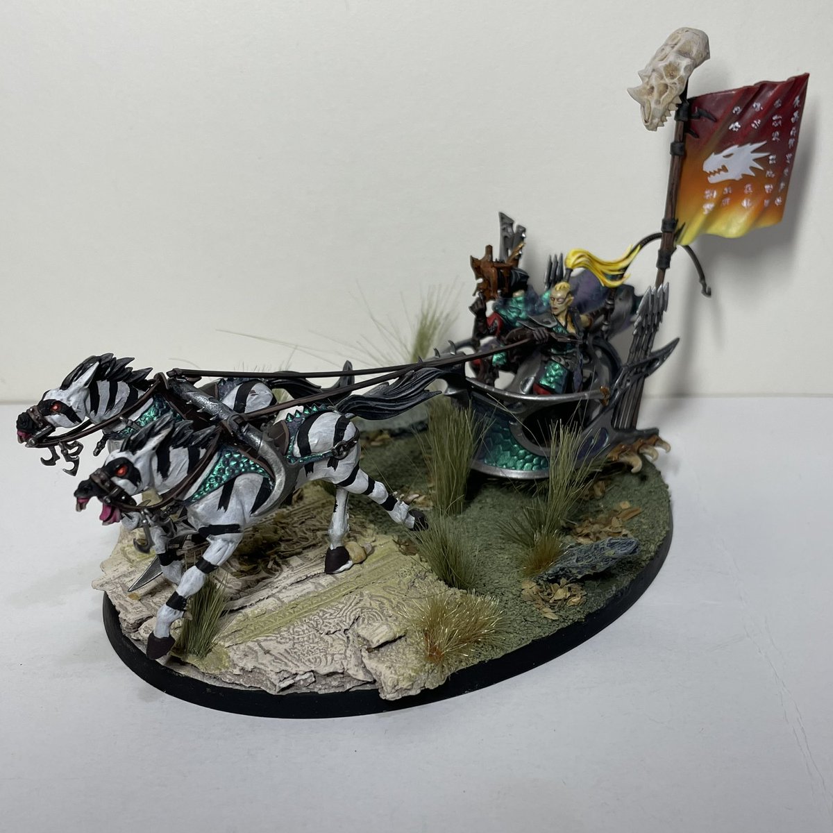 KierdaleModels's tweet photo. The second completed chariot. Beast master scourgerunner. #ウォーハンマー
#paintingwarhammer
#warhammercommunity
#ageofsigmar
#ageofsigmarskirmish
#citiesofsigmar
#anvilgard
#aqshy
#scourgeprivateers
#harkuron
#scourgerunnerchariot #brokenrealms https://t.co/9FxWebyRU6