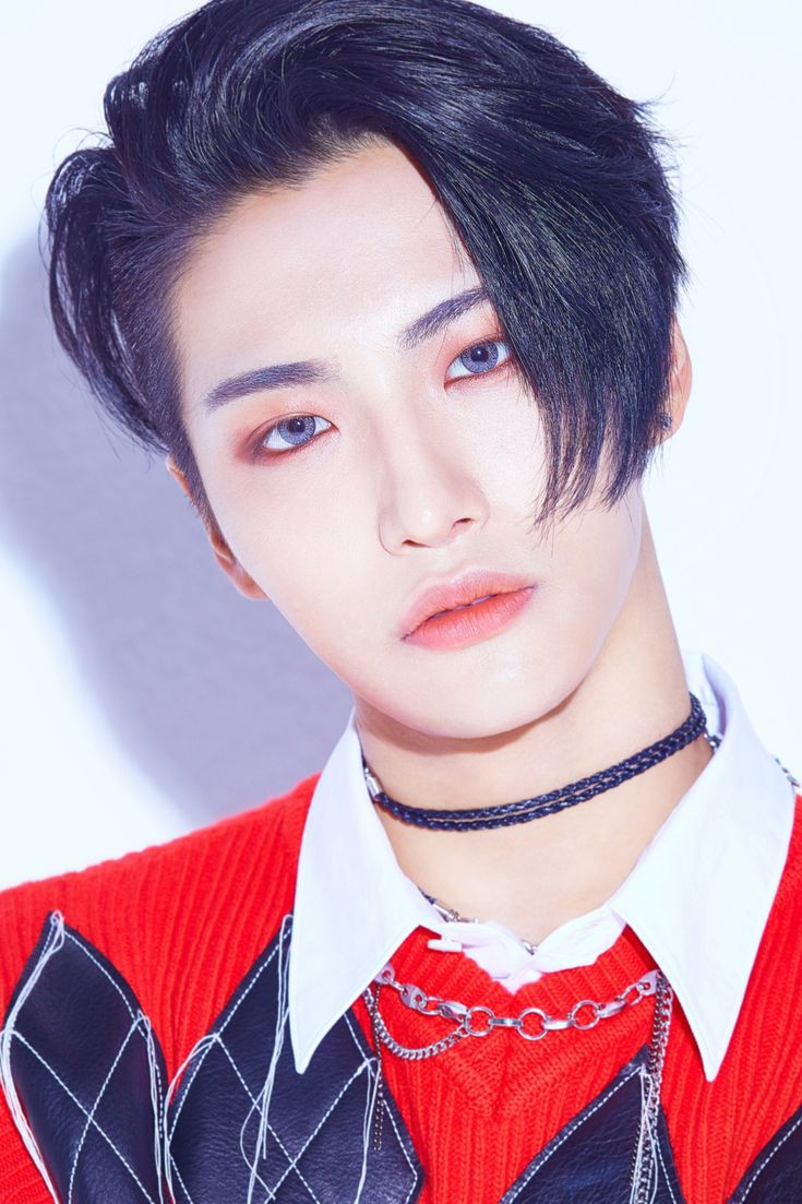 ATEEZ's Performance Clothes in WONDERLAND ERA...a Wonder-filled thread— #ATEEZ  #에이티즈  @ATEEZofficial