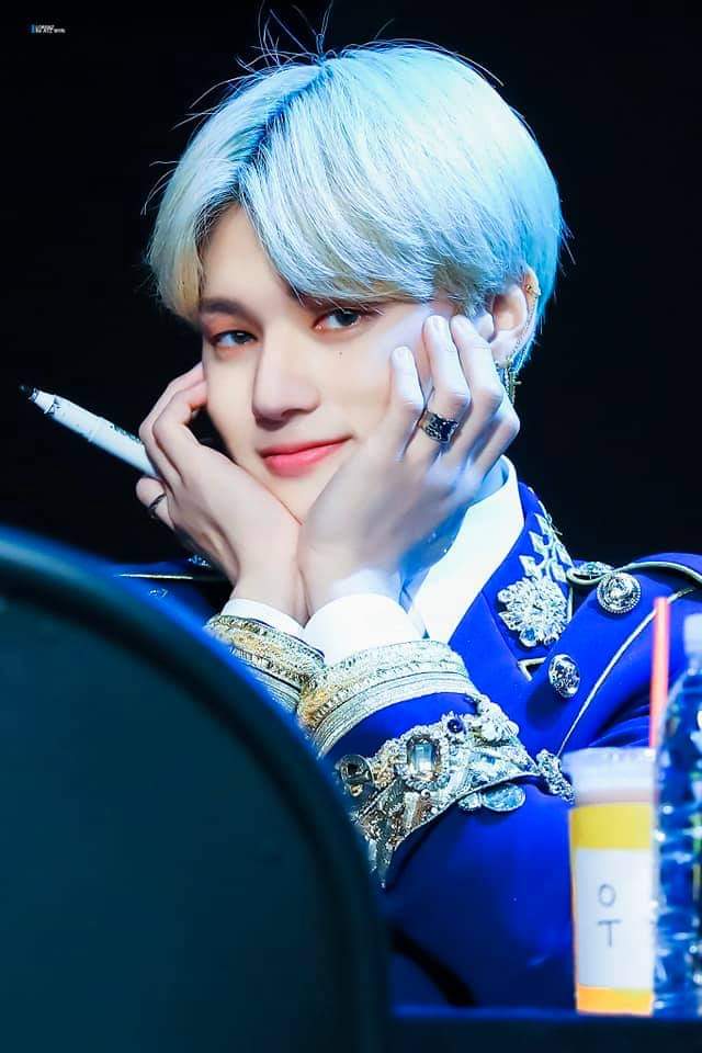 ATEEZ's Performance Clothes in WONDERLAND ERA...a Wonder-filled thread— #ATEEZ  #에이티즈  @ATEEZofficial