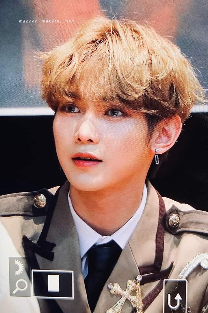 ATEEZ's Performance Clothes in WONDERLAND ERA...a Wonder-filled thread— #ATEEZ  #에이티즈  @ATEEZofficial