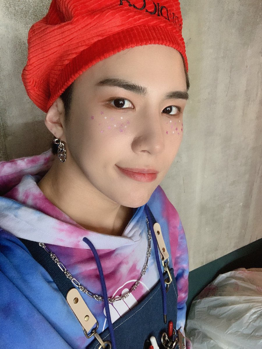 official_ACE7's tweet photo. [#에이스_와우] 🤖

전설의 마법사 킹와우😊

#🧶ㅔ이스 #초이스 #ch🔥ice #ACE
#ACE_Collaboration
#2021forChoice #🌟 https://t.co/LvptTURVDB
