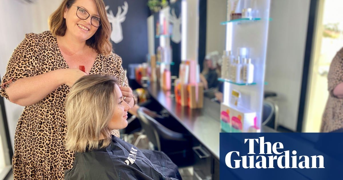 Australia’s hairdressers are absolutely smashing it when it comes to recycling. Hopefully these processes will make their way to us from Down Under. Read all about it: buff.ly/3owDIWl