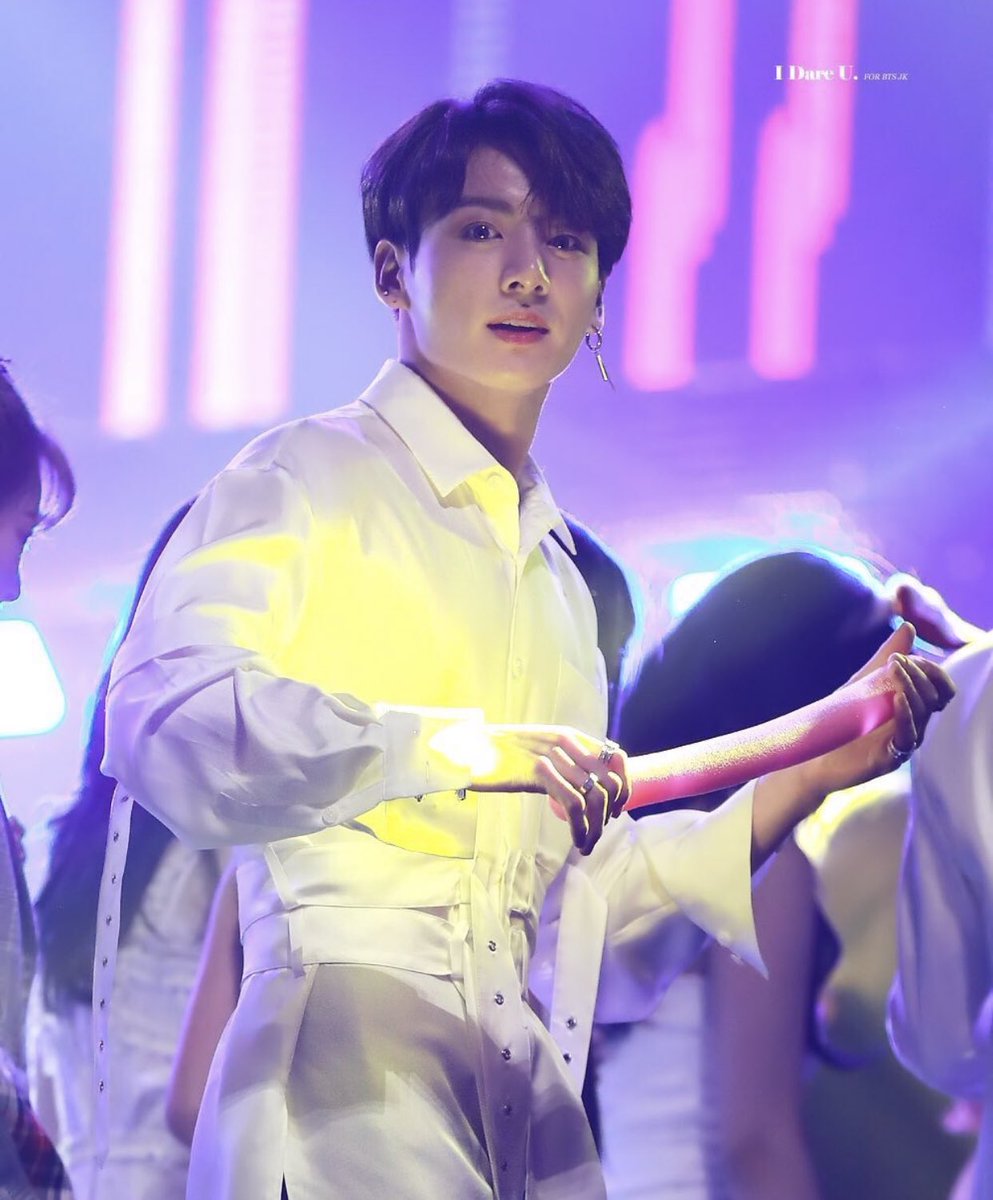 jungkook pictures that look taken from a kdrama ; a thread