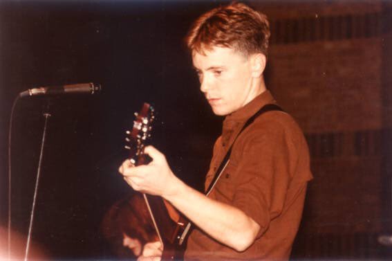 Happy 65th birthday to om Bernard Sumner of & Wish you all the best.  Keep healthy. 