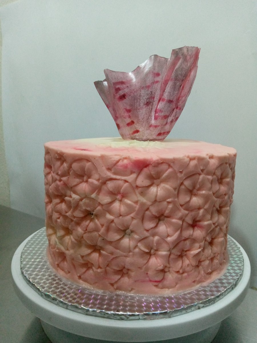 Decorating cake with rice paper sail  in 2021| easy way of making rice p... youtu.be/0oLWZruQvWg via <a href="/YouTube/">YouTube</a>            #cakedecorating #cake #cakes