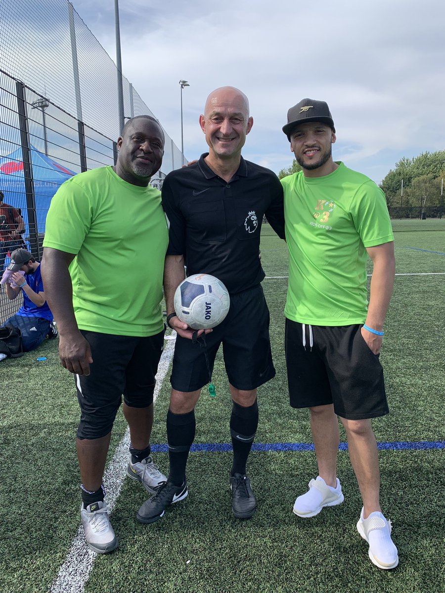KickOffAt3's tweet photo. @ronald_lungu Due to your fantastic leadership along with your team &amp; key stakeholders we have formed life long  great relationships. Former @premierleague referee Roger East is now one of our #Kickoff@3 Ambassadors.

https://t.co/kPaIKzyn6r

@afherb 
@VCP_UK 
@ShaunPascal 
@Outofthe_Shadow https://t.co/vDbizsslpL