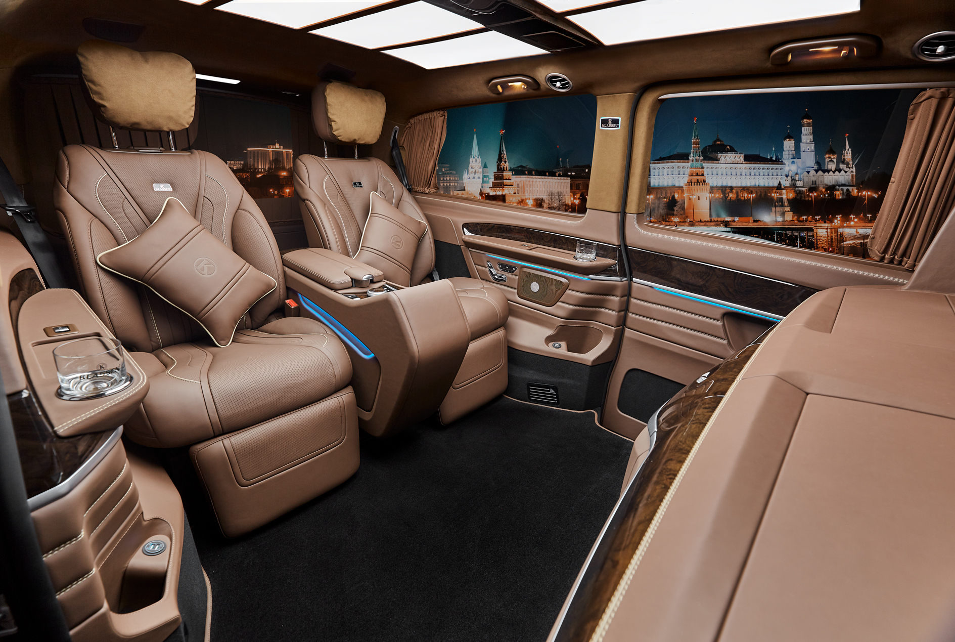 Klassen luxury van sales