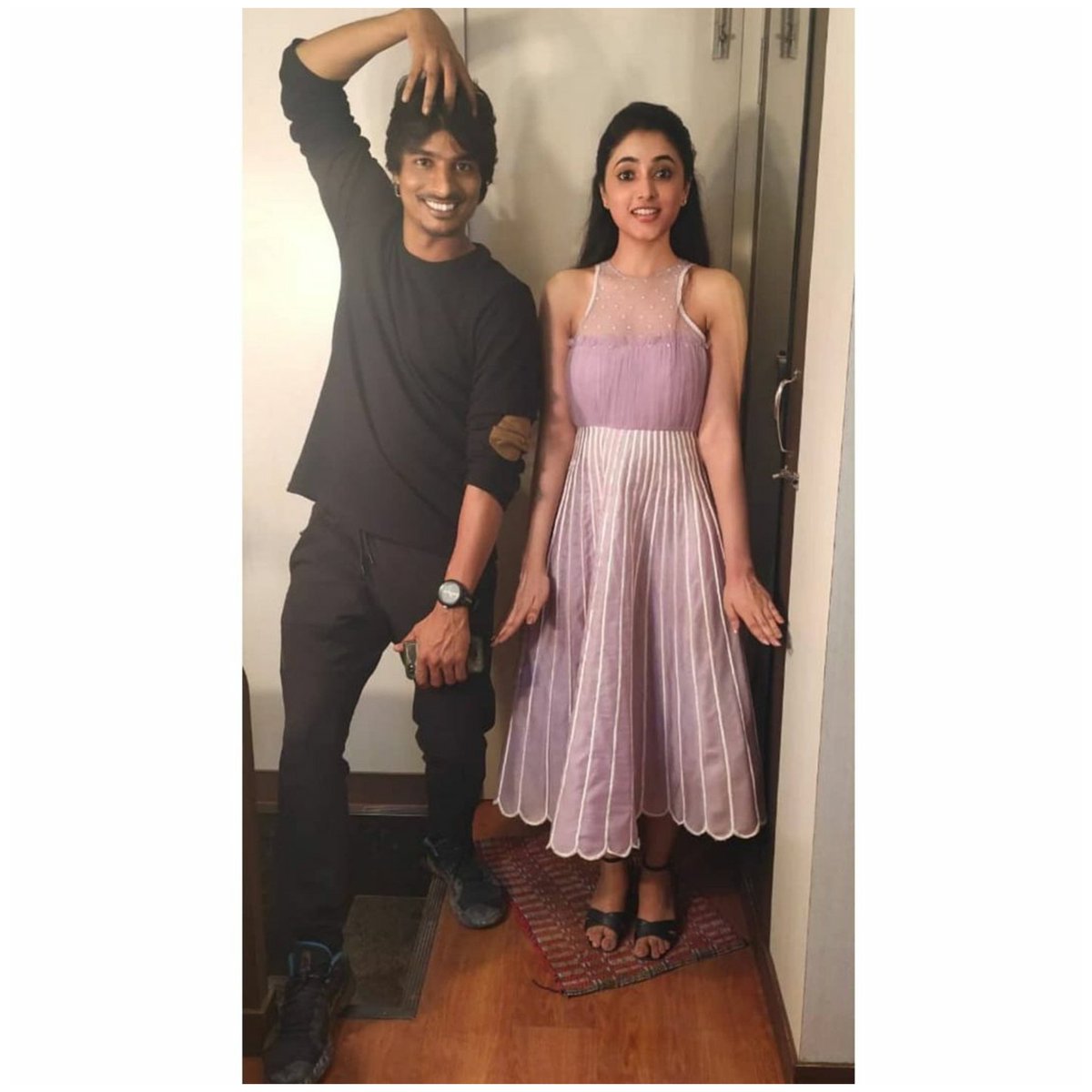 Priyankaanivi's tweet image. Cuteeee Papa🙈😘♥️
#Chellama Shoot Completed💃🏻😘🧚🏻‍♀️
#Doctor 💥