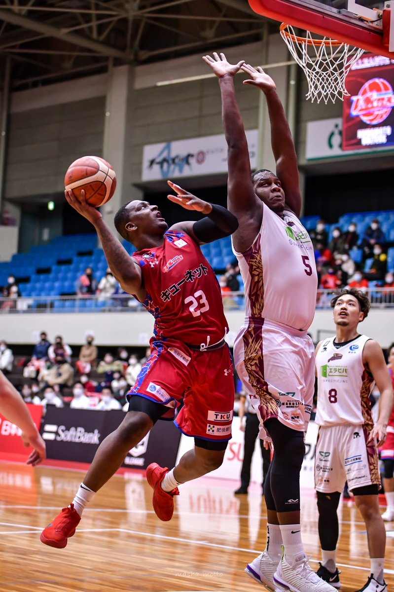 masha_motto's tweet photo. いやいや。カッコ良すぎでしょ😎
#熊本ヴォルターズ
#マーベルハリス 選手
#MarvelleHarris
#ヴォルターズ写真部 https://t.co/NMH04pmdMk