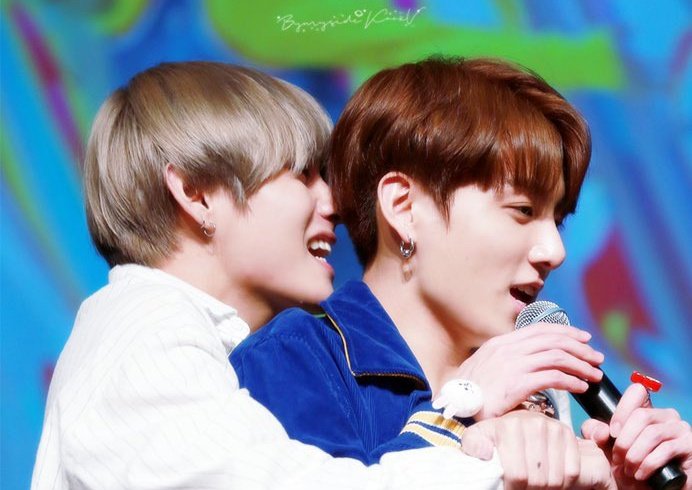cutest taekook photo sequences - a thread bc i miss them 