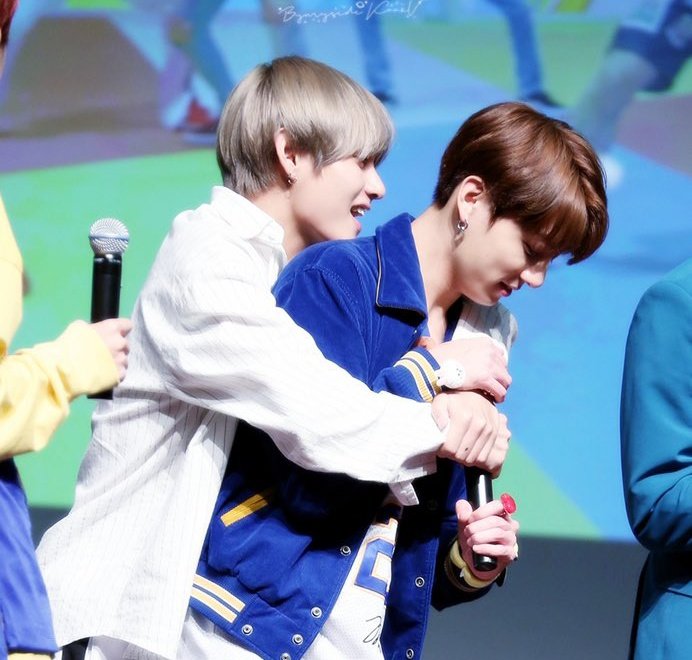 cutest taekook photo sequences - a thread bc i miss them 