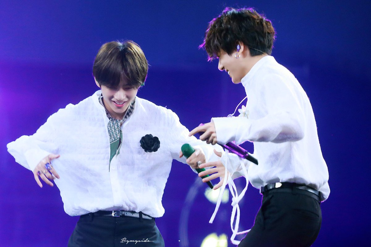 cutest taekook photo sequences - a thread bc i miss them 