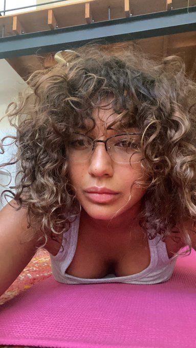 will suck dick for attention https://t.co/YbYKGdEZkp<a href="/tag/mvsales"class="tags"><span>#mvsales</span></a>